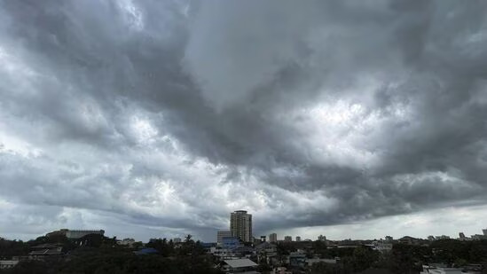 थंडी गायब! कोकण, गोव्यासह राज्यातील ‘या’ जिल्ह्यात पावसाची शक्यता