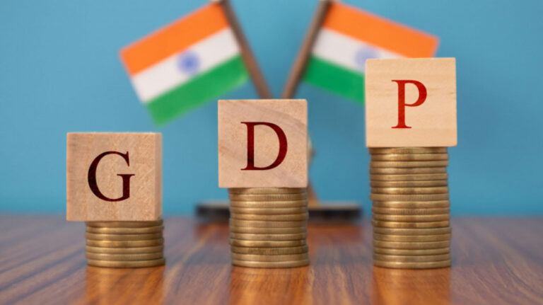 मोठी बातमी ! भारताचा GDP यंदा ६.४ टक्क्यांवर घसरण्याची शक्यता